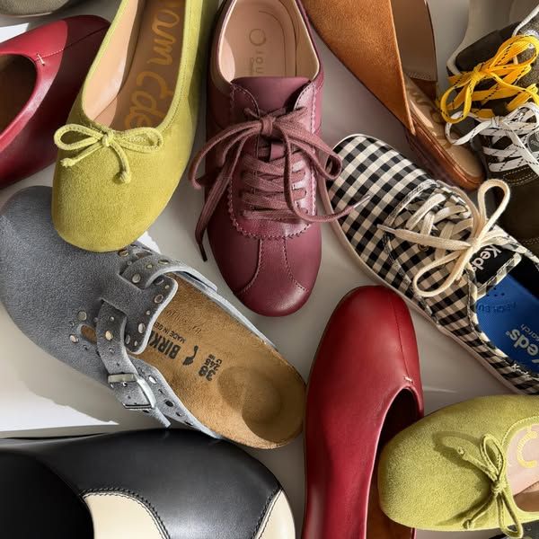 Zappos.com image Facebook ad: Fall's Most Effortless Pairs (20 of 21)