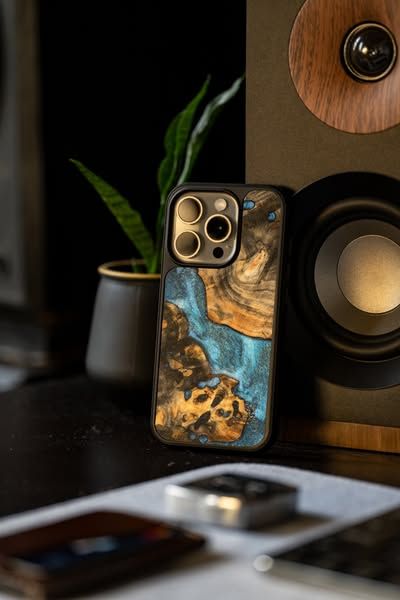Carved carousel Facebook ad: New iPhone 15 Cases (6 of 10)