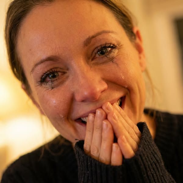 Unique Song image Facebook ad: Most Personal Gift I've Ever Given (She Cried)
