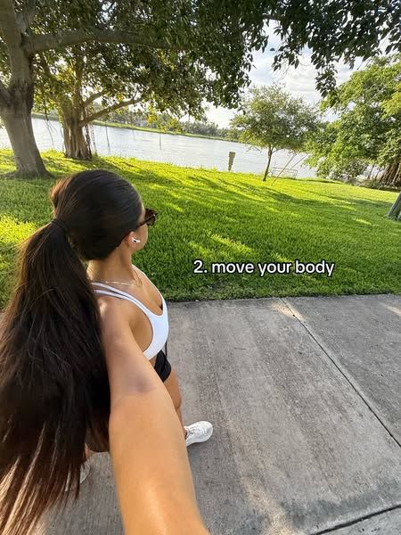 We're Not Really Strangers carousel Facebook ad: how to start loving yourself again (4 of 6)